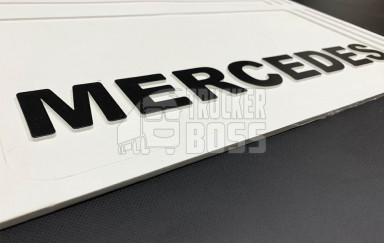 Брызговик MERCEDES с объемным рисунком, белый 645*350