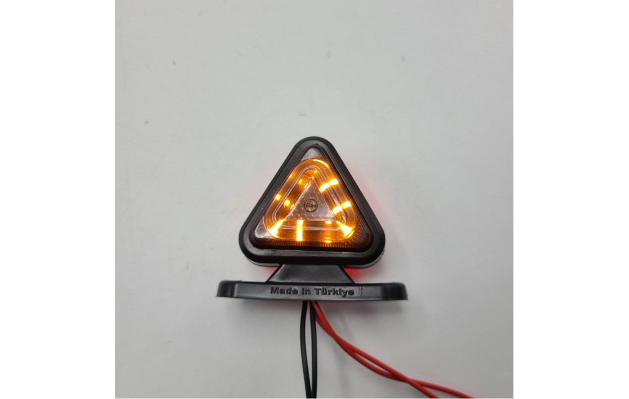 Габаритный фонарь треугольный SMOKE 12-24v Красно-желтый LED 6.5см