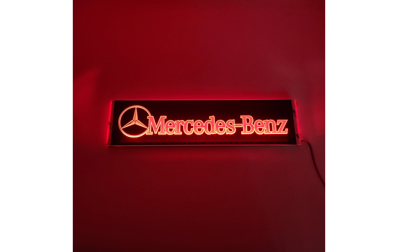 Светодиодная табличка на лобовое стекло MERCEDES 40x10см 24v Красная
