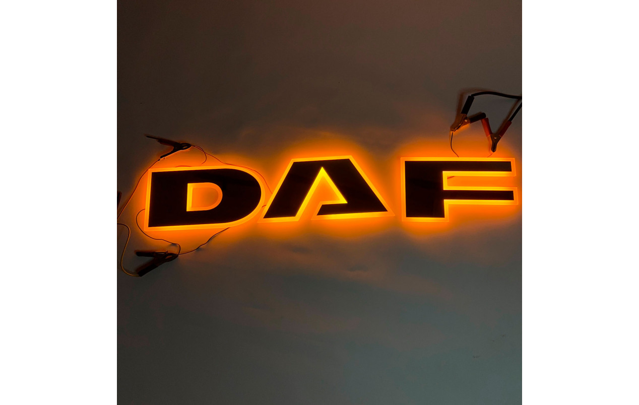 Букви емблема з підсвічуванням на капот DAF жовті