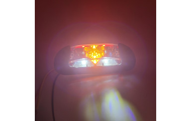 Габаритный фонарь многофункциональный 3 цвета 24v FR