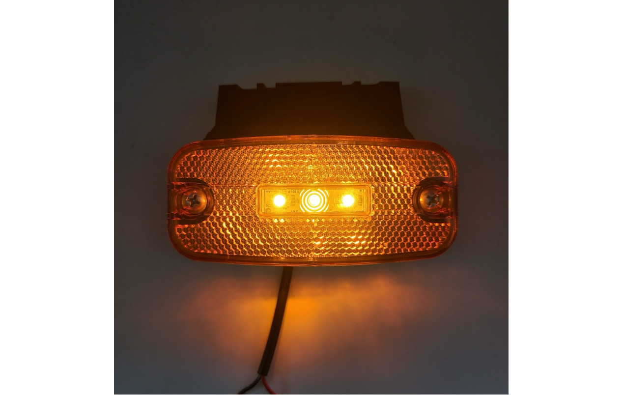 Ліхтар габаритний на причіп Жовтий E-mark 12-24v 3LED