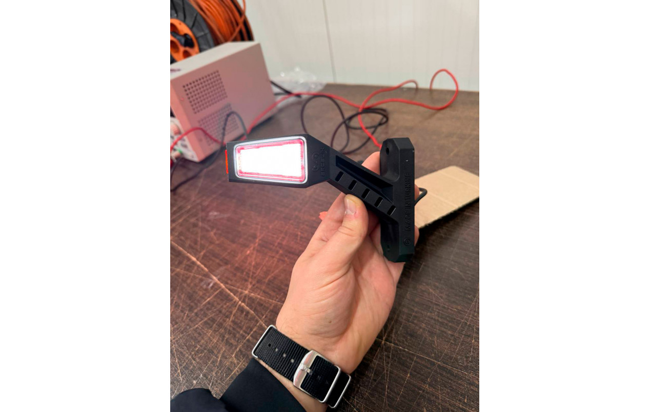 Габаритний ліхтар (Ріг) LED 12-24V 14 см Неон Ercelik