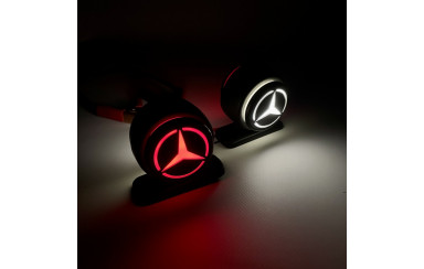 Габаритний ліхтар із логотипом Mercedes 24v 6см