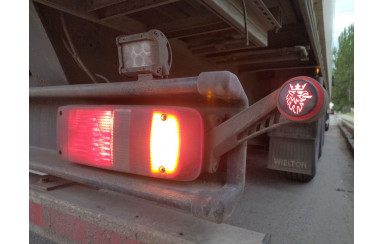 Габаритный фонарь с логотипом Scania 24v 20см