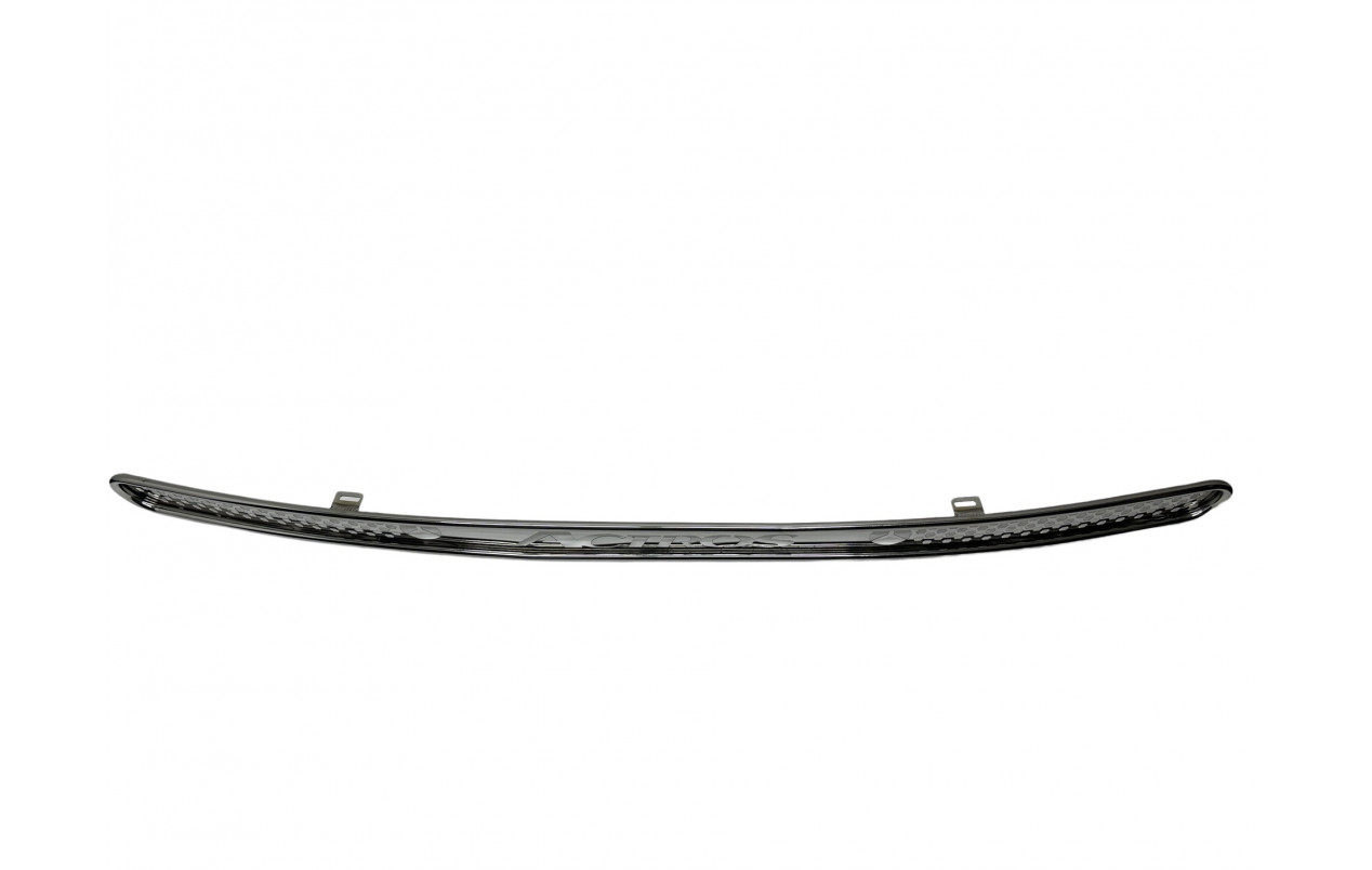 Накладка под лобовое стекло "Мухобойка" Mercedes Actros 1845/MP4-MP5