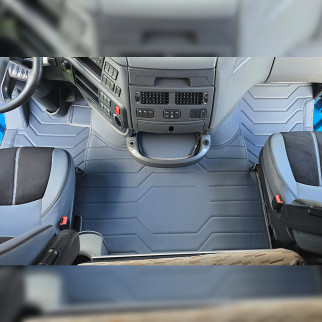 Коврик 3D Экокожа DAF XF106 c 2013; АКПП, Серый (ручная расшивка)
