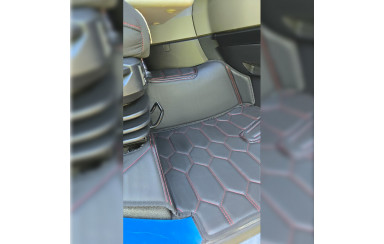 Коврик 3D Экокожа MAN TGS 2023 г. (СПАЛКА) ручник, 2 ящика, черный