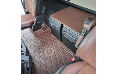 Коврик эко-кожа 3D Mercedes Actros EURO 6 MP4\MP5, коричневый