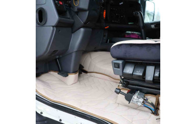 Коврик 3D Экокожа SCANIA R 2004-2013; МКПП, бежевый
