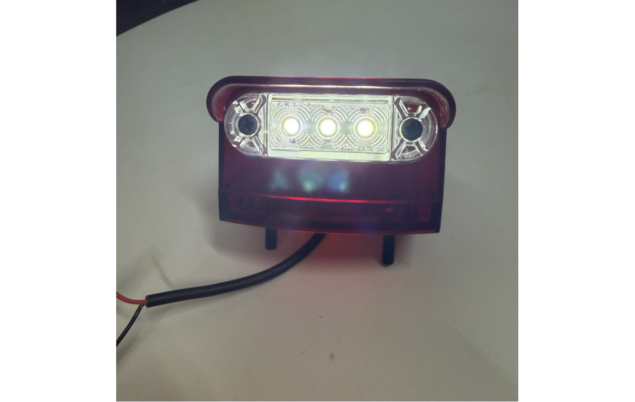 Фонарь подсветки номера красный 24v LED FR